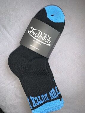 🆕- Von Dutch Black and Blue Quarter Socks - 3 Pack